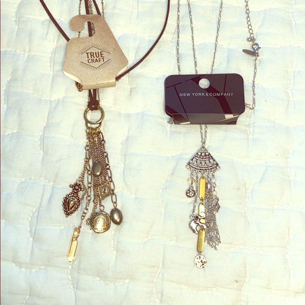 Necklace set NEW WITH TAGS